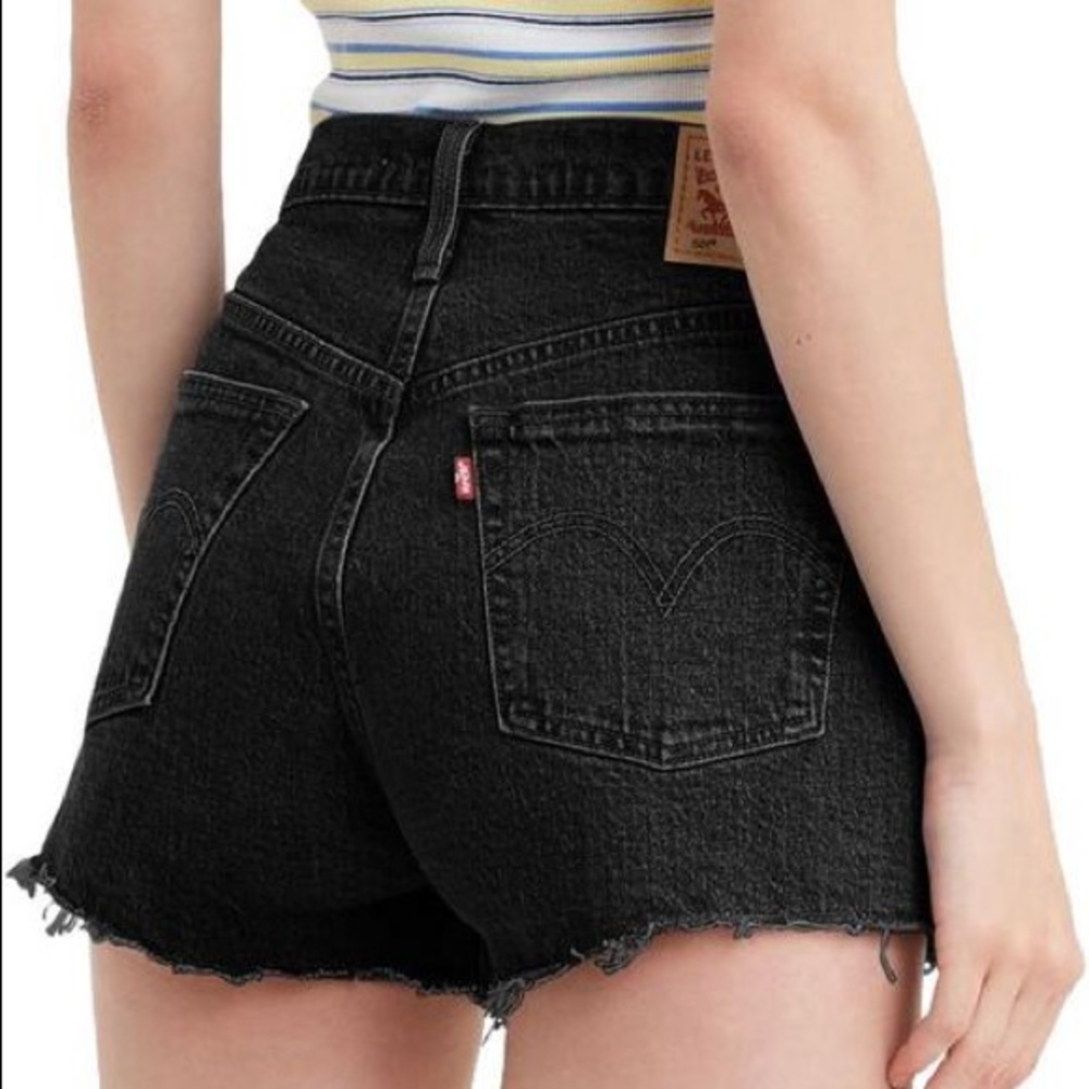 LEVI’S 501 ORIGINAL FRAYED BLACK JEAN DENIM SHORTS